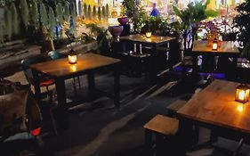 Lovely Guesthouse 94